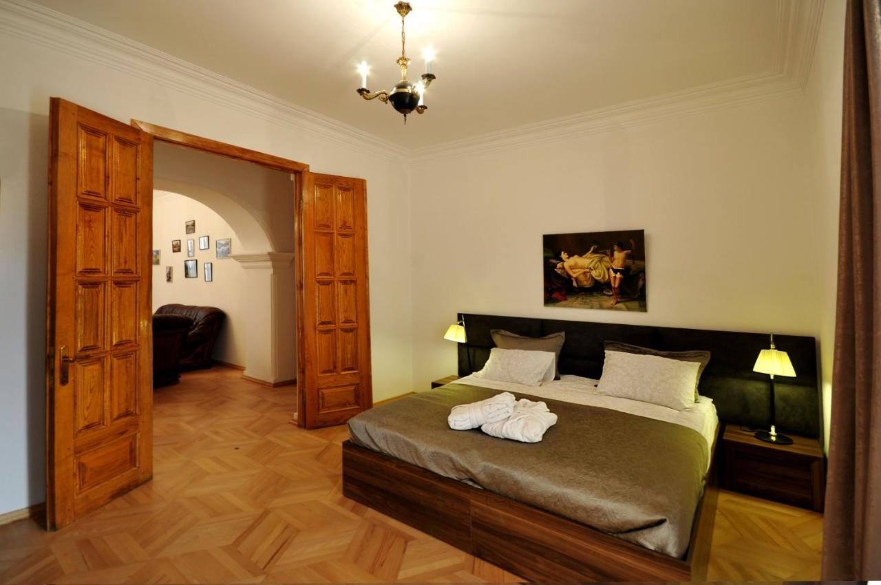 Vorontsov Old Tbilisi Apartment Bagian luar foto